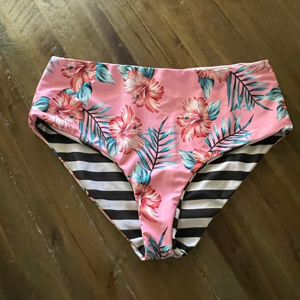 Cupshe bathing suit XL